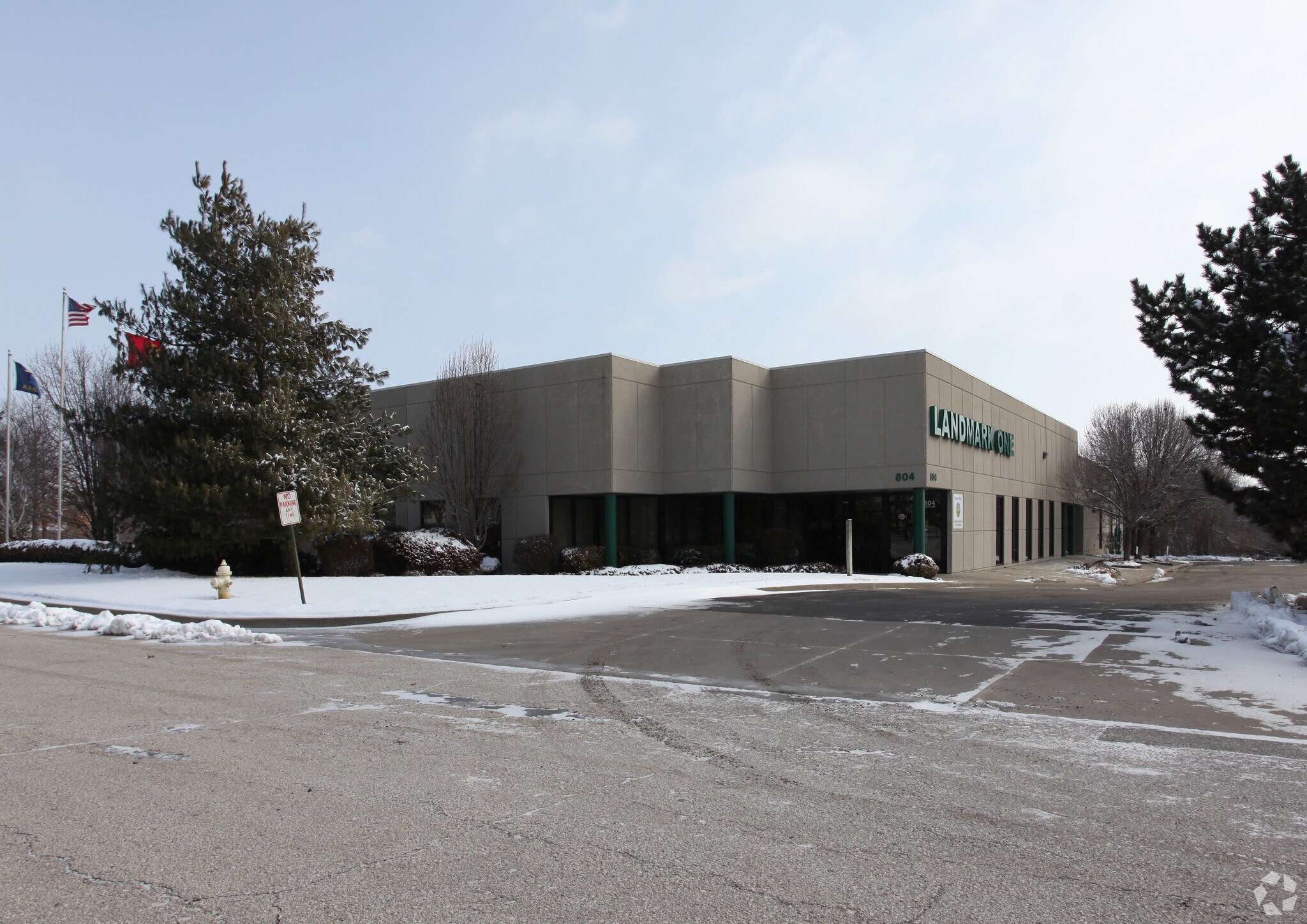 804 N Meadowbrook Dr, Olathe, KS for sale Primary Photo- Image 1 of 1