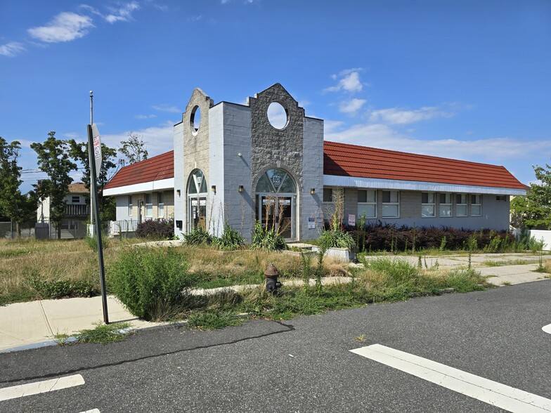 80 Woodrow Rd, Staten Island, NY for sale - Building Photo - Image 1 of 77