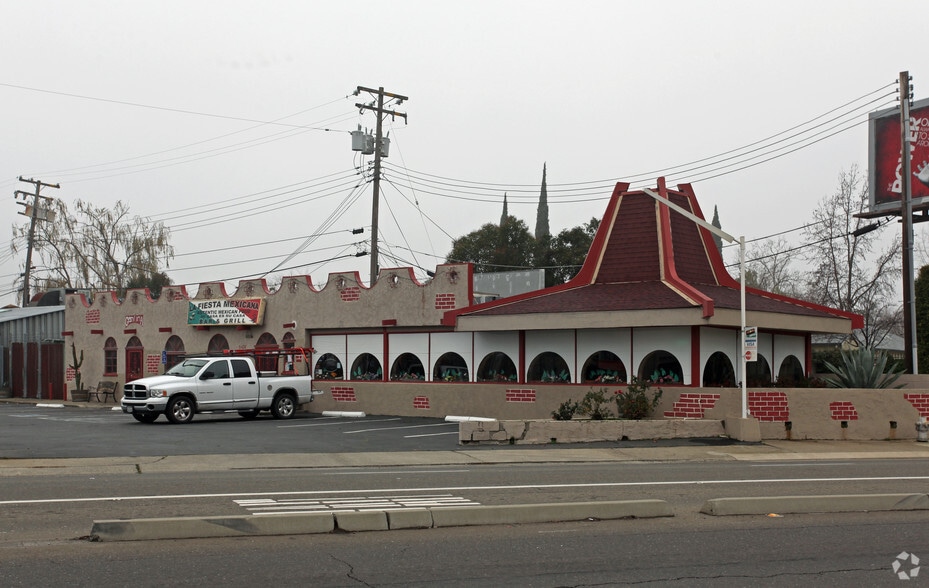 6438 Elvas Ave, Sacramento, CA for sale - Primary Photo - Image 1 of 4