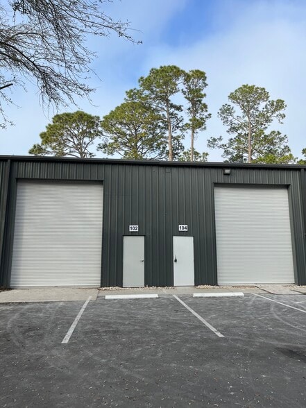 1545 Main St, Atlantic Beach, FL for lease - Building Photo - Image 3 of 14