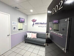 8100 W Flagler St, Miami, FL for lease Lobby- Image 2 of 23