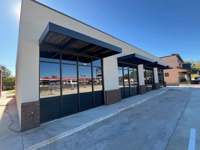 808 US Highway 90 W, Castroville, TX for lease - Building Photo - Image 3 of 4