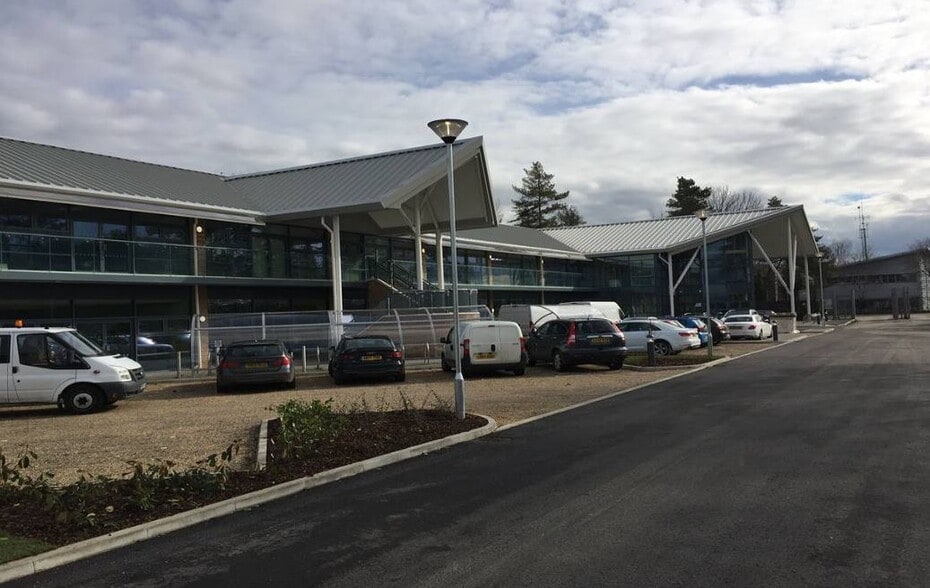 Denny End Rd, Waterbeach for lease - Primary Photo - Image 1 of 1