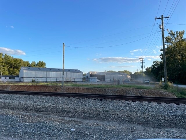 5755 CR 377, Courtland, AL for sale - Primary Photo - Image 1 of 1