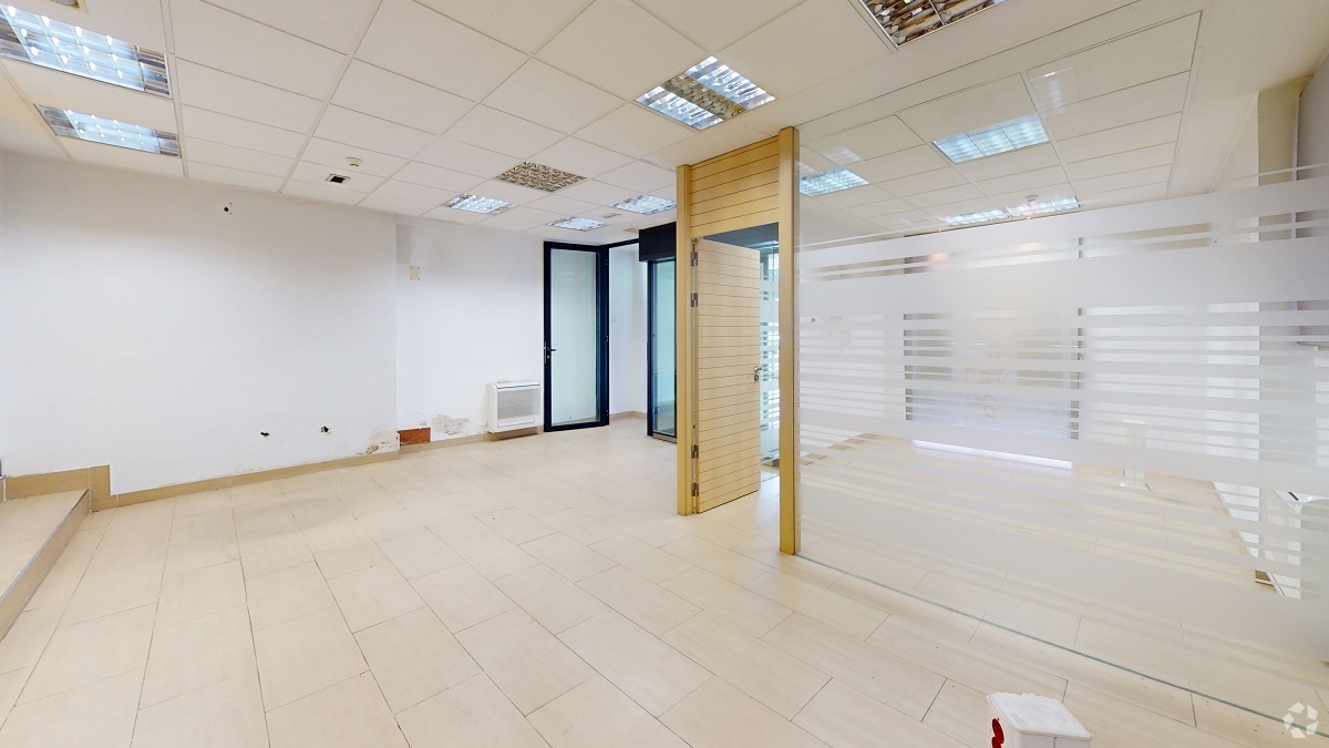 Calle Real, 43, Torrelodones, Madrid for lease Interior Photo- Image 1 of 7