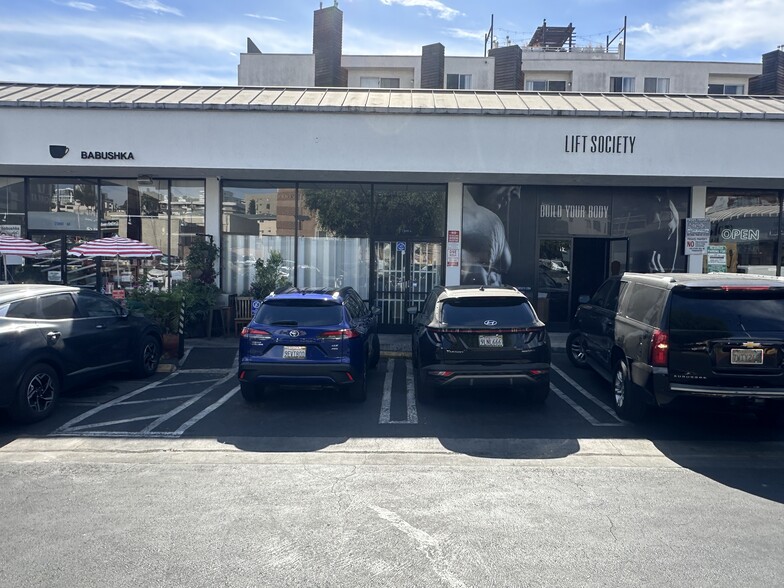 7300 W Sunset Blvd, Los Angeles, CA for lease - Building Photo - Image 1 of 10