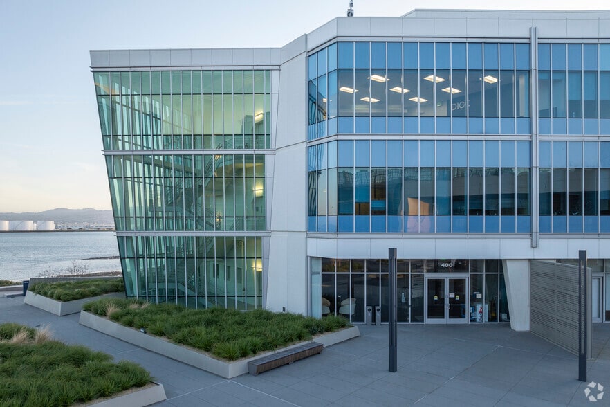 400 E Jamie Ct, South San Francisco, CA for lease - Building Photo - Image 2 of 8