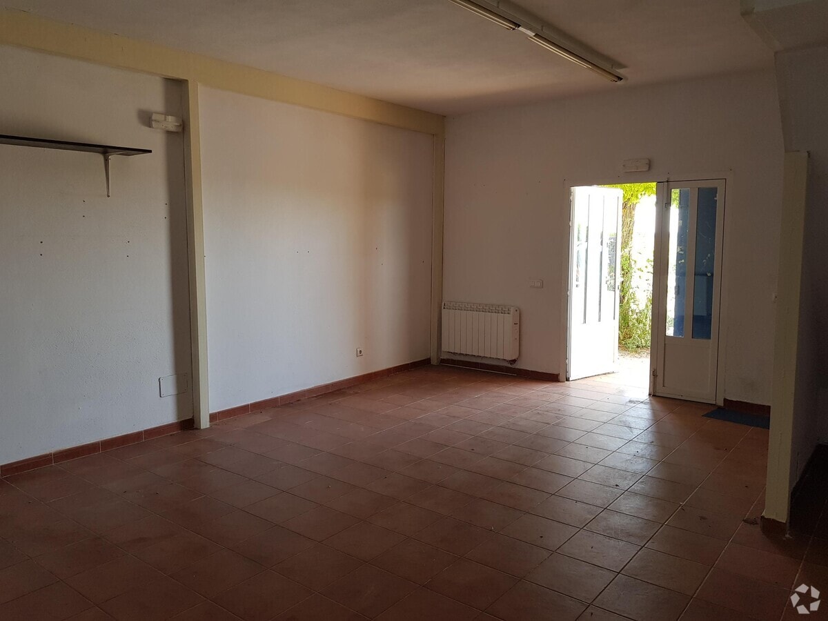 Trijueque, GUA 19192 -  -  - Interior Photo - Image 1 of 4