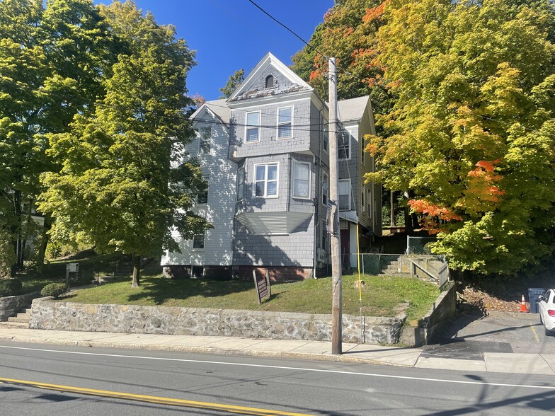 70 E Main St, Marlborough, MA for sale - Primary Photo - Image 1 of 1