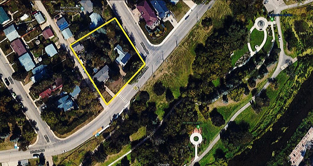 21 Mission Ave, St. Albert, AB for sale Primary Photo- Image 1 of 1