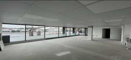500-510 Main St, Bellshill for lease Interior Photo- Image 1 of 2