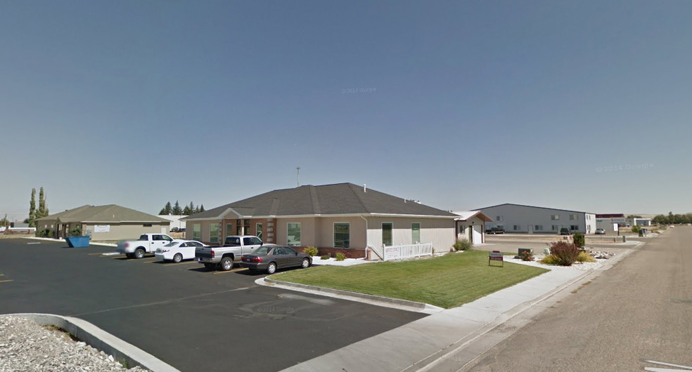 2647 E 14th N, Idaho Falls, ID for lease - Building Photo - Image 2 of 7