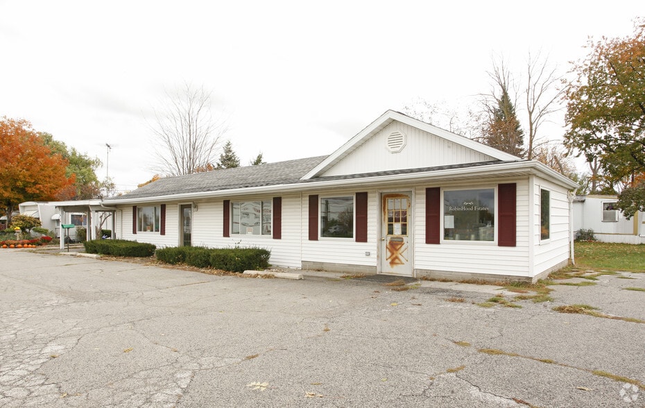 3180 N Adrian Hwy, Adrian, MI for sale - Primary Photo - Image 1 of 1