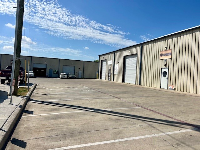 4701 Priem Ln, Pflugerville, TX for lease Building Photo- Image 1 of 5