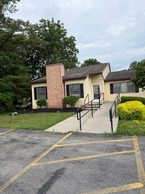 6272 Robinson Rd, Lockport, NY for lease Building Photo- Image 1 of 9