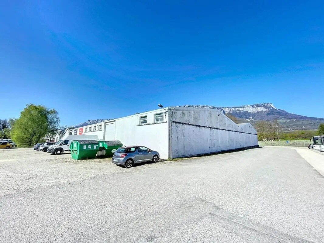 1145 Rue Des Mettanies, Pontcharra for lease Building Photo- Image 1 of 3