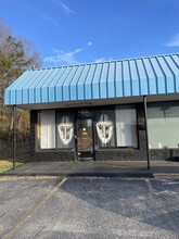 4409 N Tryon St, Charlotte, NC for lease Building Photo- Image 1 of 5