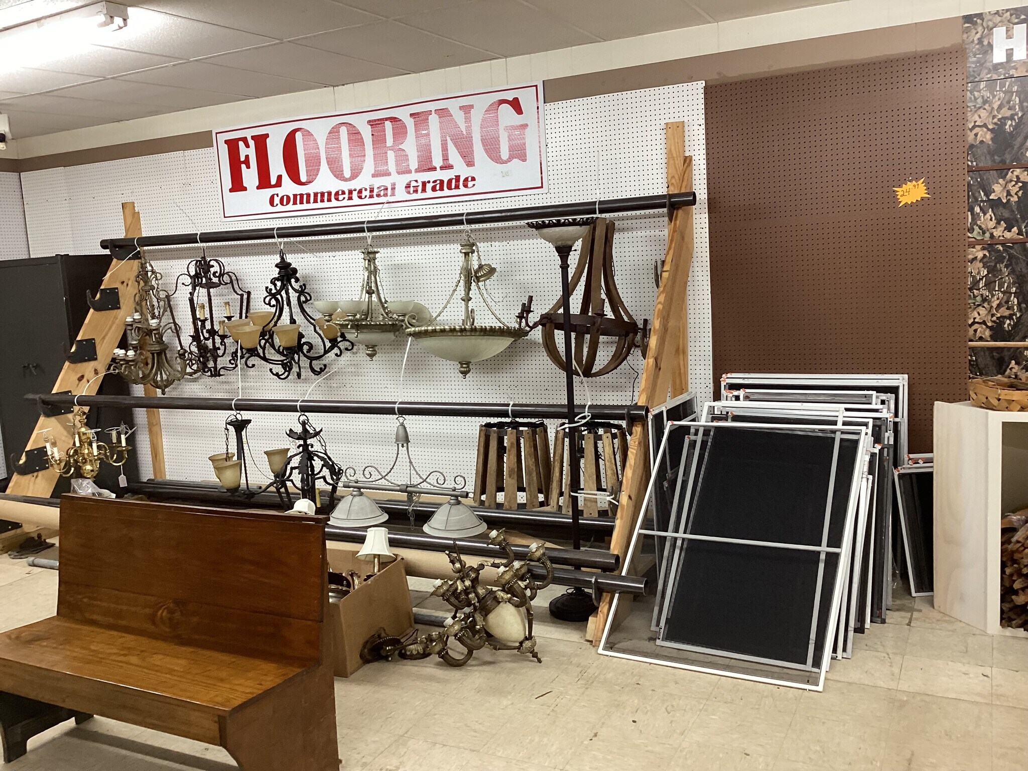 7811 Main, Dozier, AL 36028 Dozier Building Supply