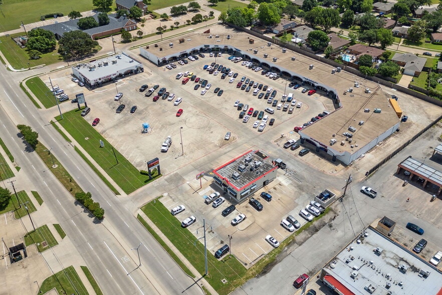 6300 Samuell Blvd, Dallas, TX for lease - Building Photo - Image 3 of 6