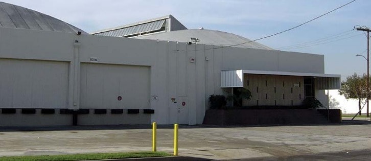 5900-5922 Triumph St, Commerce, CA for lease - Building Photo - Image 2 of 3