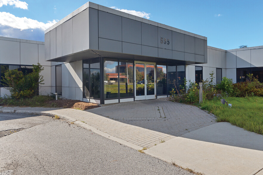 555 March Rd, Ottawa, ON for lease - Building Photo - Image 3 of 12