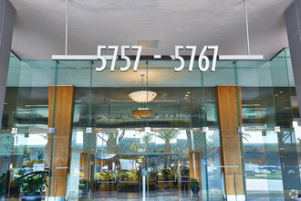 5757 W Century Blvd, Los Angeles, CA for lease Lobby- Image 2 of 10