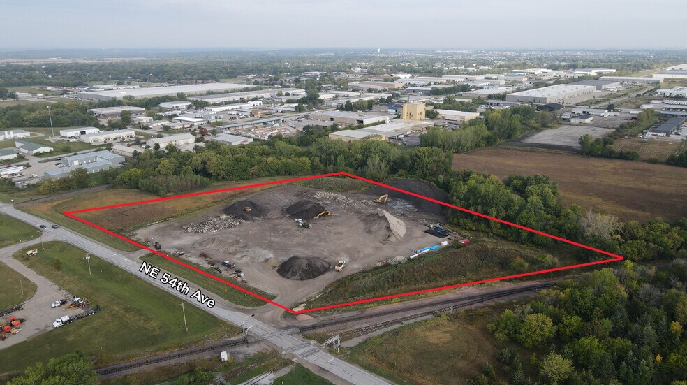 NE 54th Ave, Des Moines, IA for sale - Building Photo - Image 1 of 1
