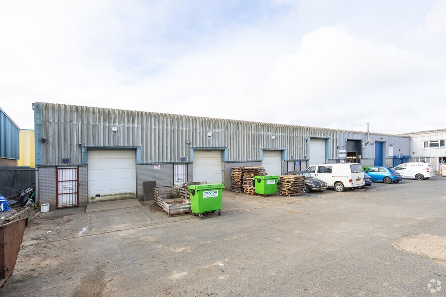 Castle Rd, Sittingbourne for sale - Primary Photo - Image 1 of 2