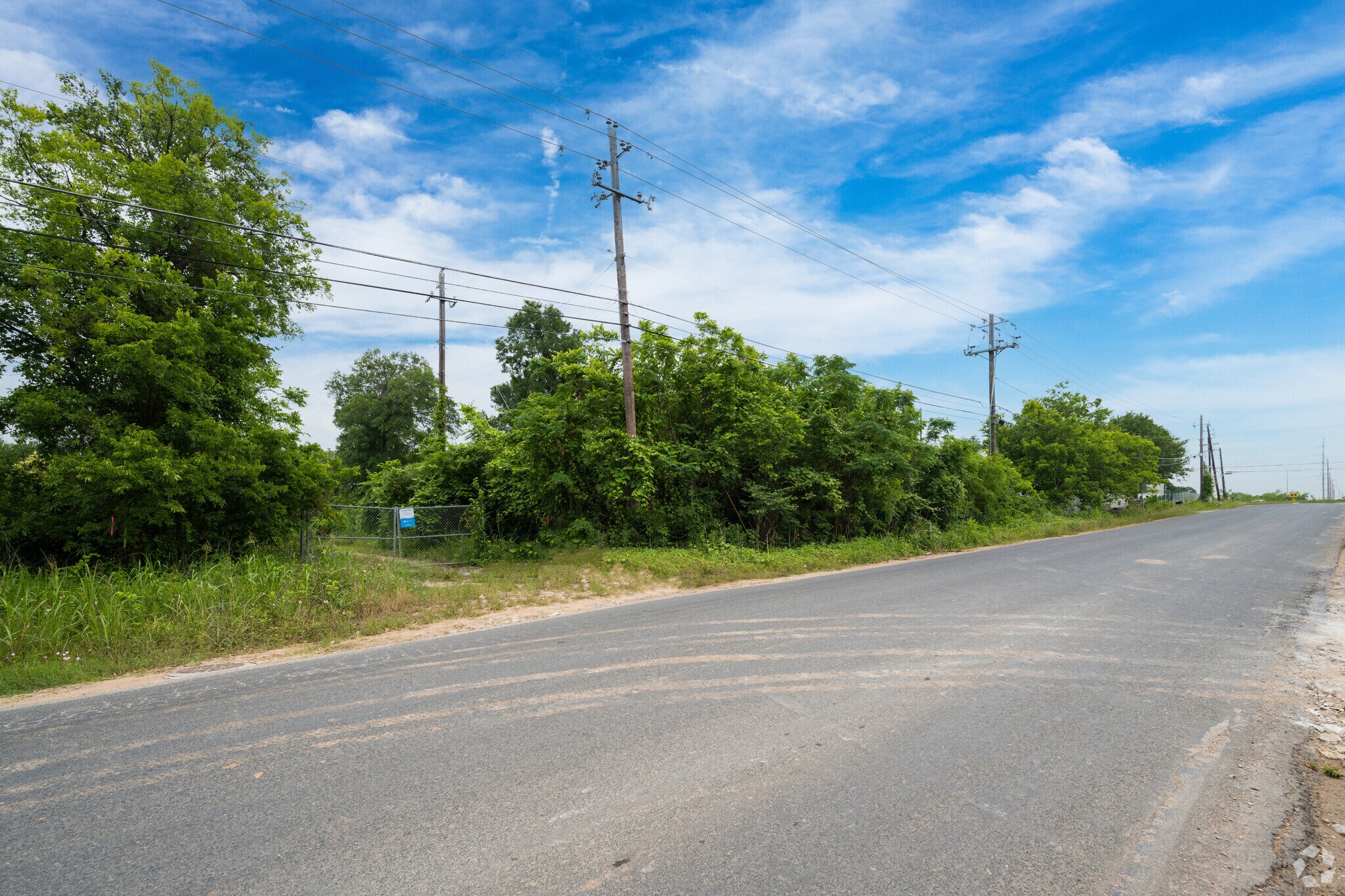 1301 Dalton Ln, Austin, TX 78742 for Lease