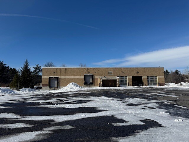 30 Jimmo Dr, Colchester, VT for lease Interior Photo- Image 1 of 11