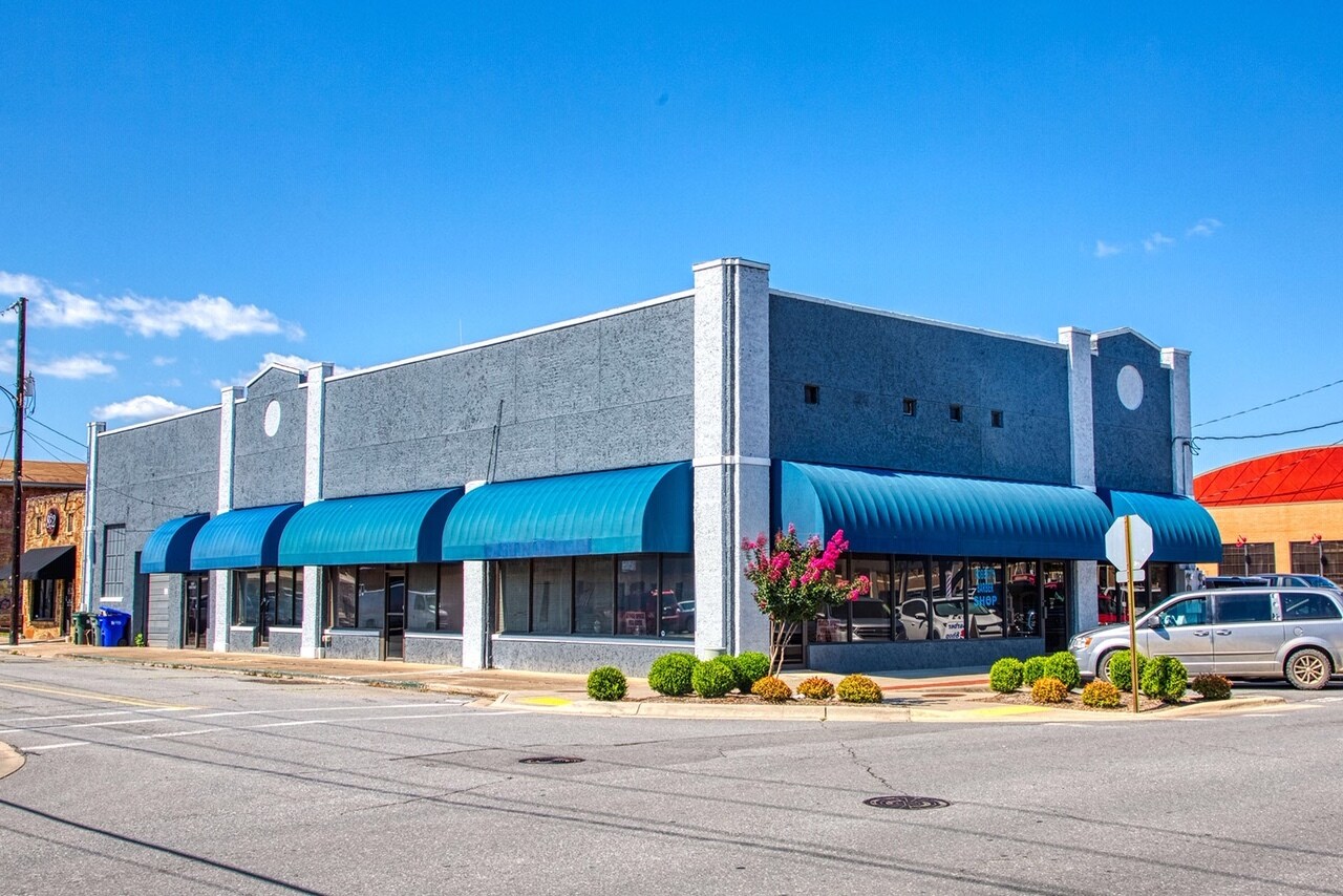 1022-1024 Main St, Conway, AR for sale Building Photo- Image 1 of 1