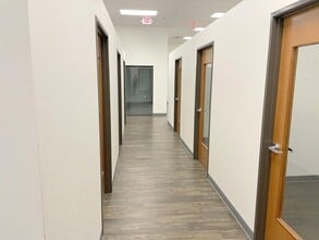 7500 Baker Blvd, Richland Hills, TX for lease Interior Photo- Image 2 of 7