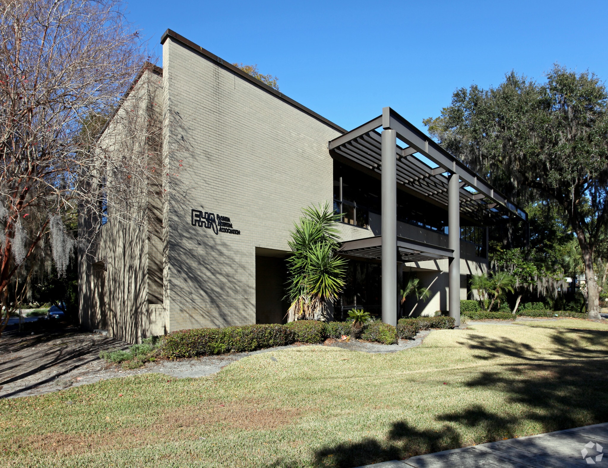 307 Park Lake Cir, Orlando, FL for sale Primary Photo- Image 1 of 3