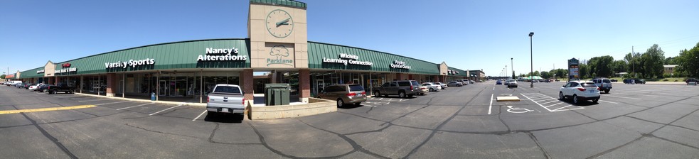 902-1400 S Oliver St, Wichita, KS for lease - Building Photo - Image 3 of 7