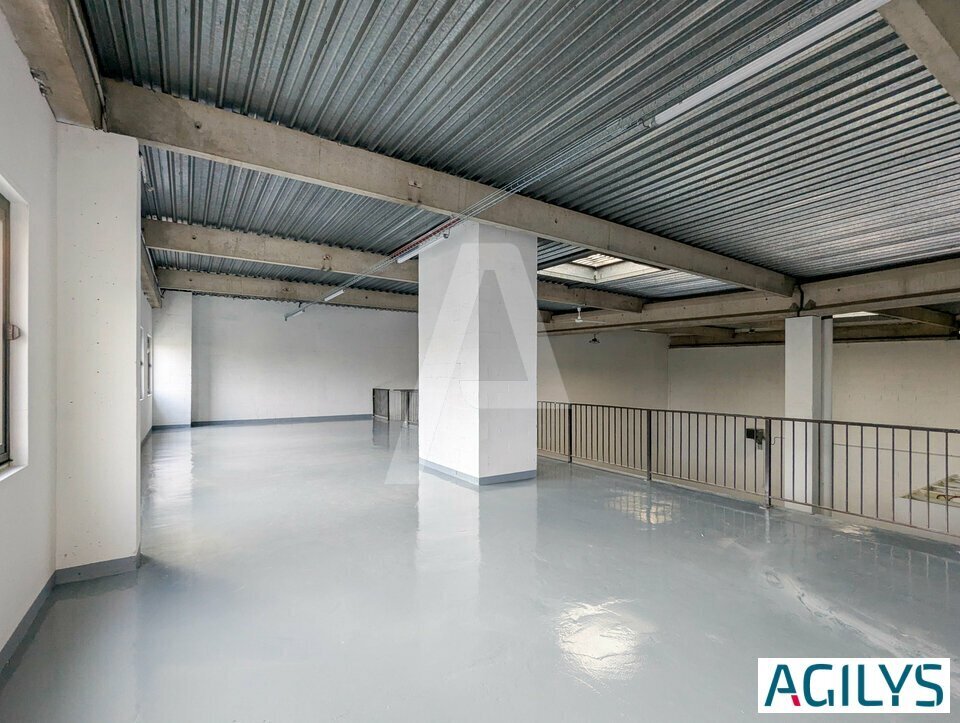 6 Rue Du Bourbonnais, Lisses for lease Interior Photo- Image 1 of 10