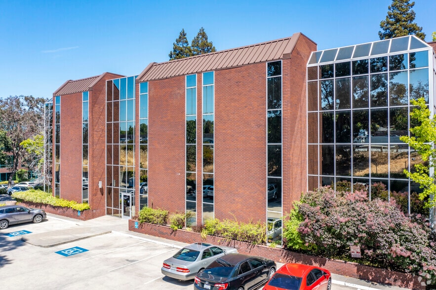 1801 Oakland Blvd, Walnut Creek, CA for lease - Building Photo - Image 2 of 5