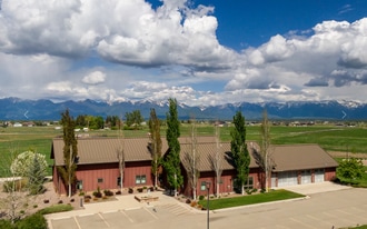 905 N Somers Rd, Kalispell MT - Motel