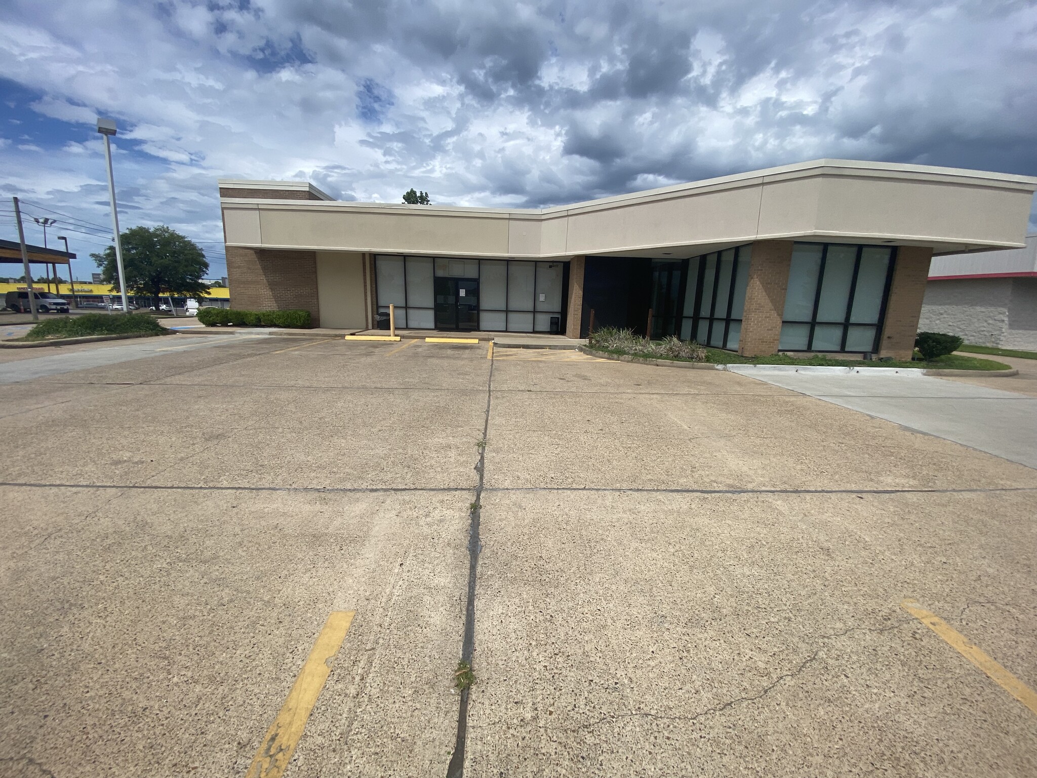 1927 N Market St, Shreveport, LA for sale Building Photo- Image 1 of 14