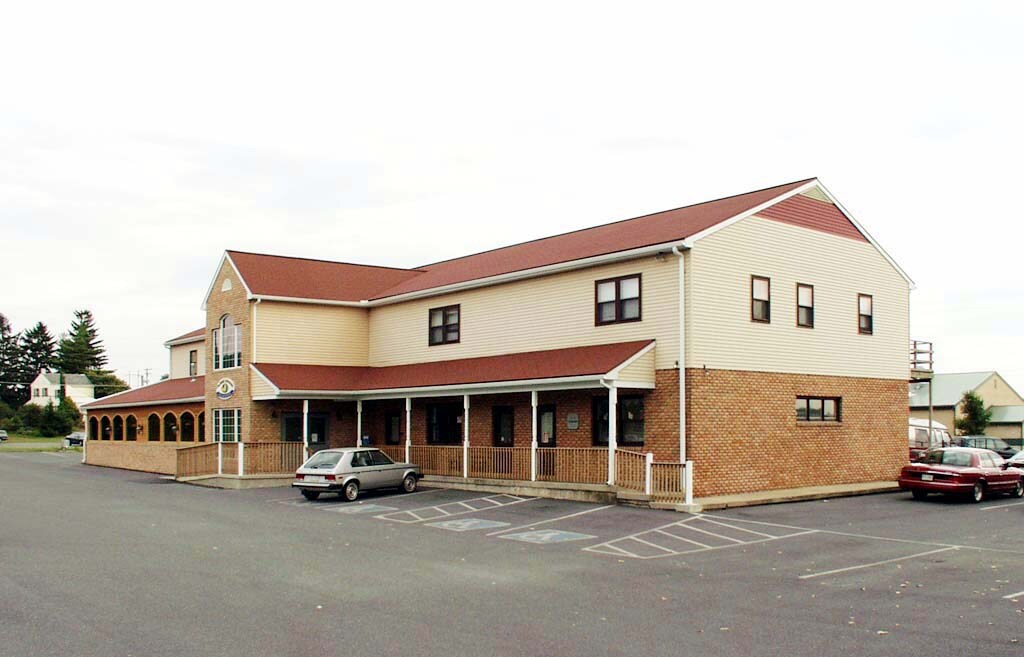 12 W Newport Rd, Lititz, PA for lease Primary Photo- Image 1 of 2