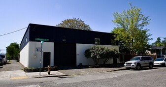 804 N Killingsworth Ct, Portland OR - Warehouse