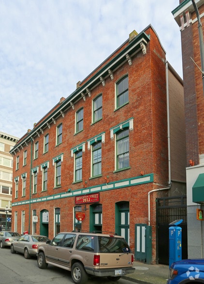 1005 Broad St, Victoria, BC for lease - Building Photo - Image 3 of 4