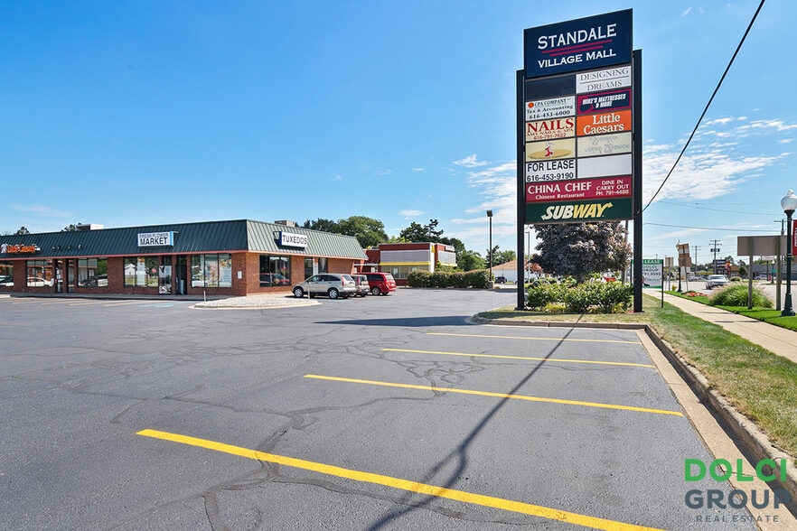 4335 Lake Michigan Dr NW, Grand Rapids, MI for lease - Building Photo - Image 2 of 8