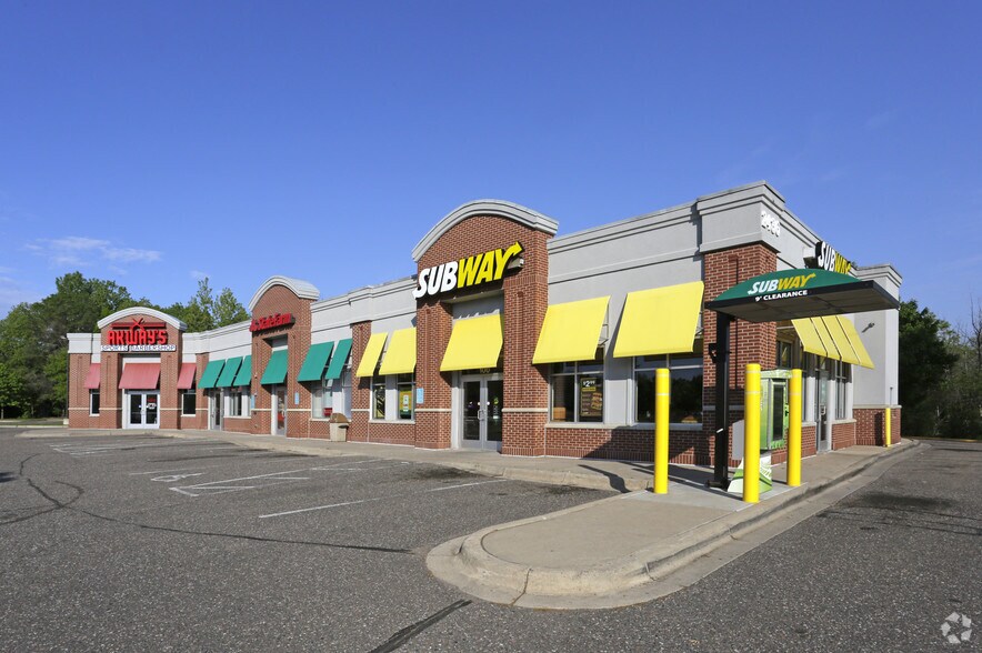 2436 Highway 10, Mounds View, MN 55112