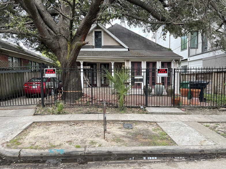 2312 Converse St, Houston, TX for sale - Building Photo - Image 1 of 1