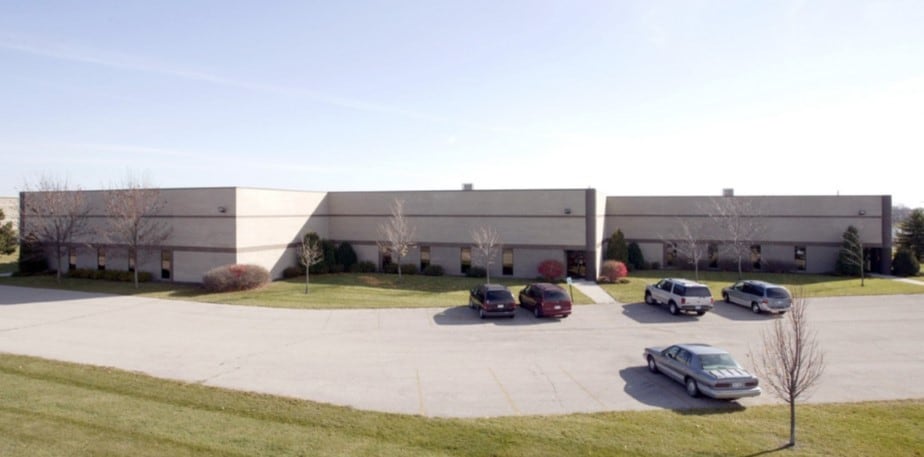 1632 Hobbs Dr, Delavan, WI for sale - Building Photo - Image 1 of 1