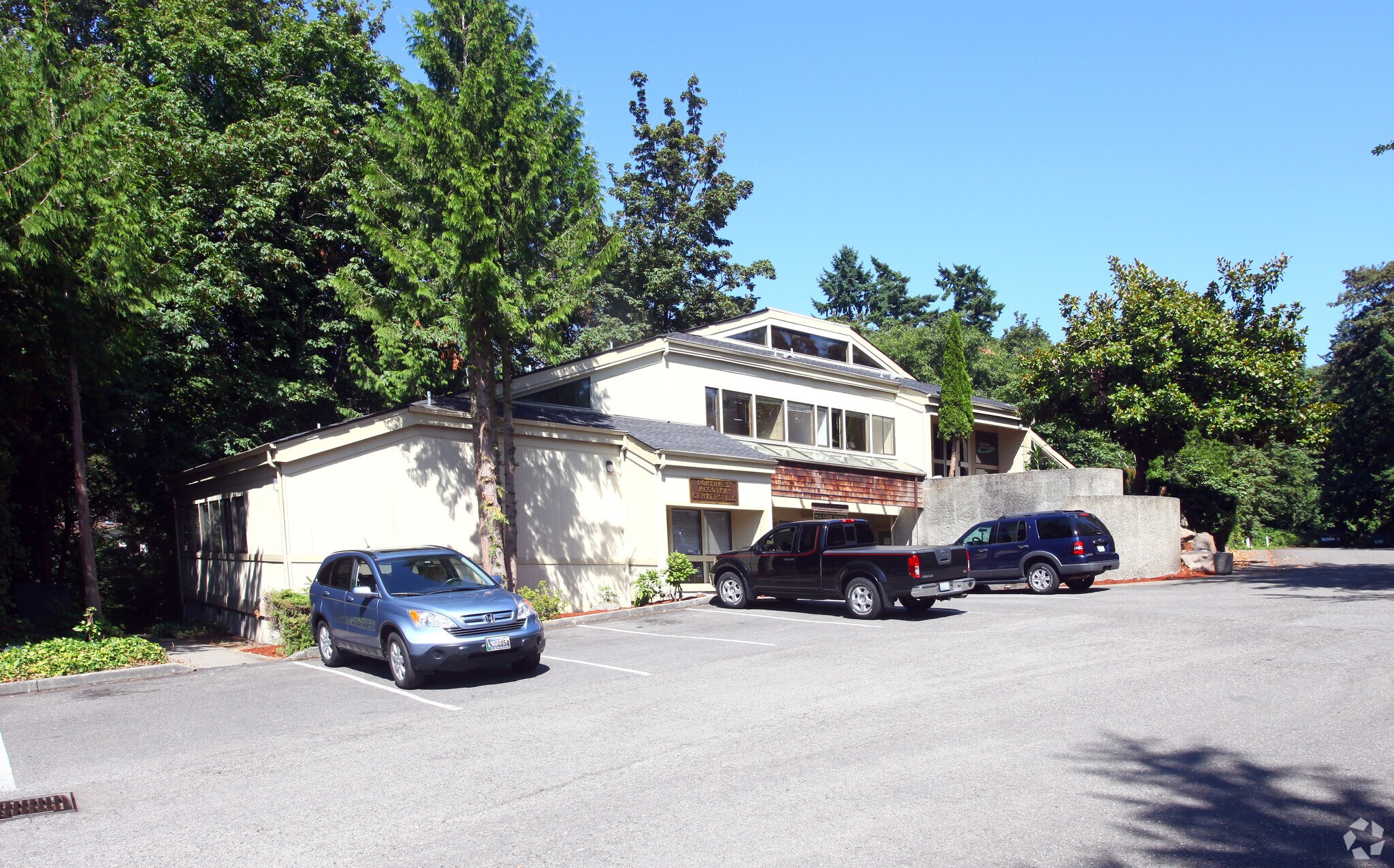 17600 Talbot Rd S, Renton, WA for sale Primary Photo- Image 1 of 1