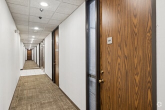 5805 Callaghan Rd, San Antonio, TX for lease Interior Photo- Image 2 of 9