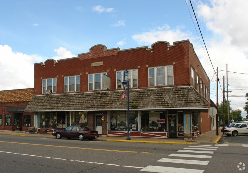 12740 Lake Blvd, Lindstrom, MN for lease - Primary Photo - Image 3 of 6