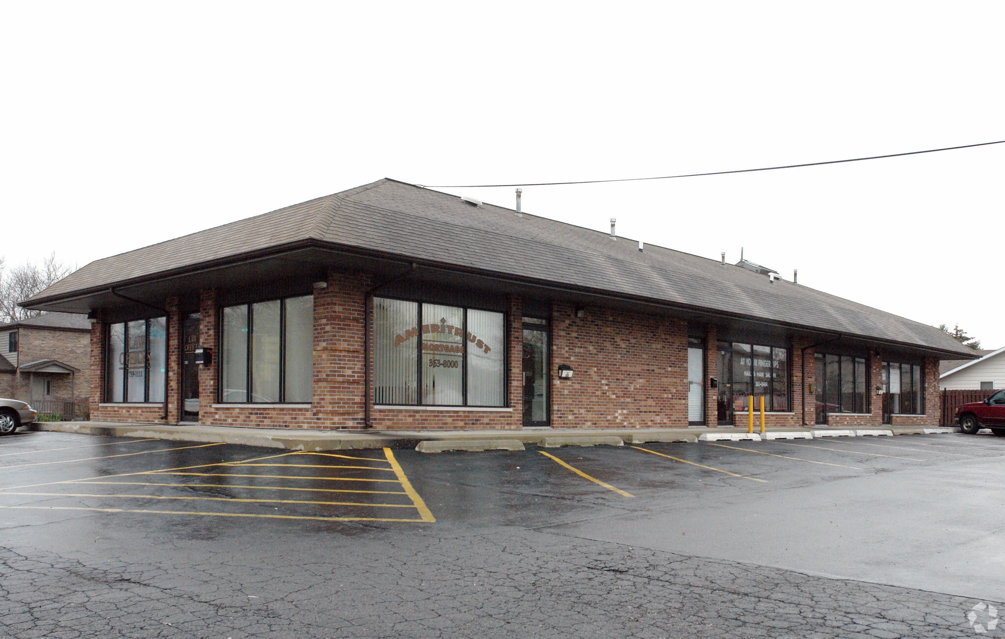 607-615 N Front St, McHenry, IL for sale Primary Photo- Image 1 of 1