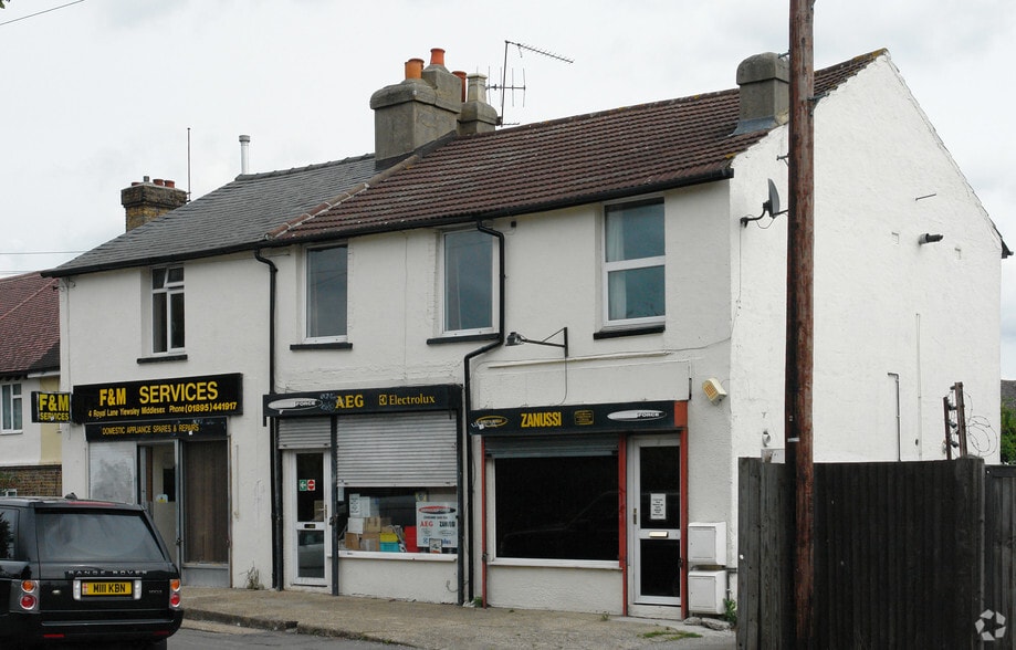 2-4 Royal Ln, West Drayton for sale - Primary Photo - Image 1 of 1